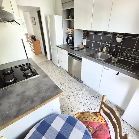 Spacious For 8 In Appartamento *