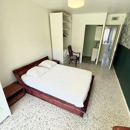 Appartamento Spacious For 8 In Montpellier